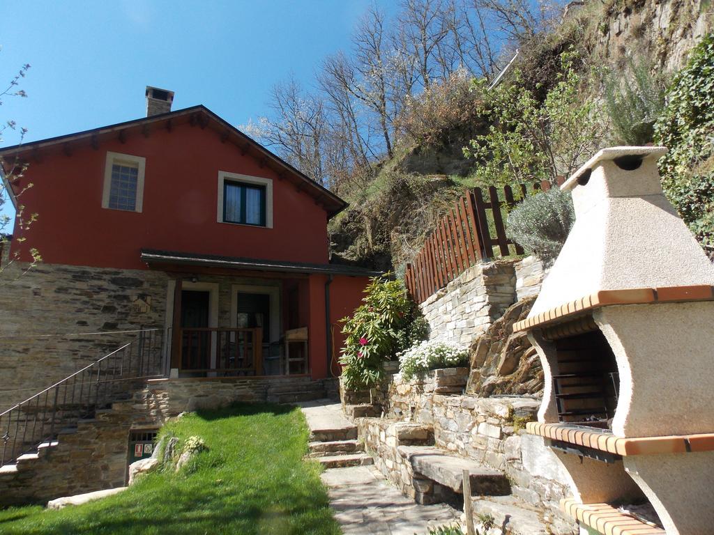 Hostal El Recanto Vega de Valcarce Buitenkant foto