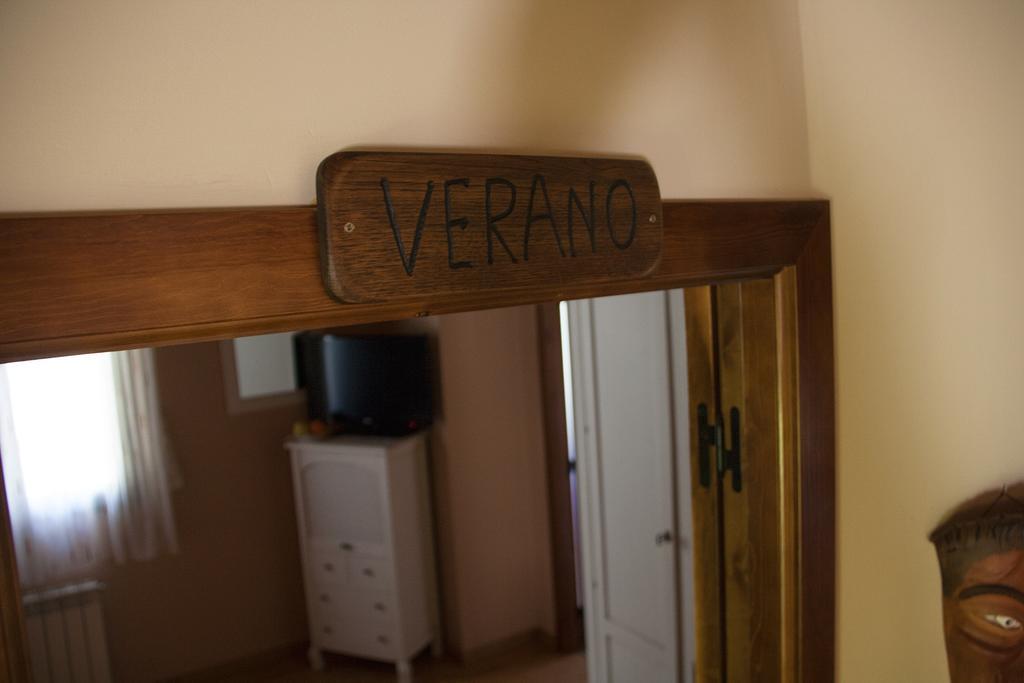 Hostal El Recanto Vega de Valcarce Buitenkant foto