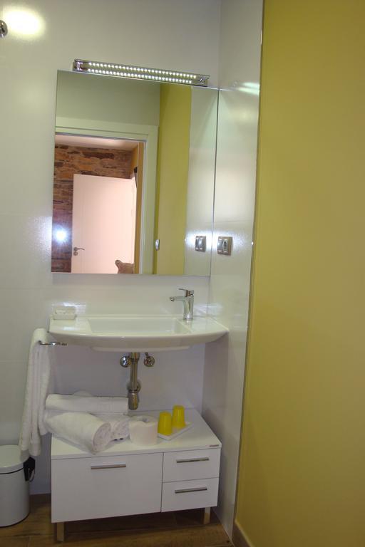 Hostal El Recanto Vega de Valcarce Buitenkant foto
